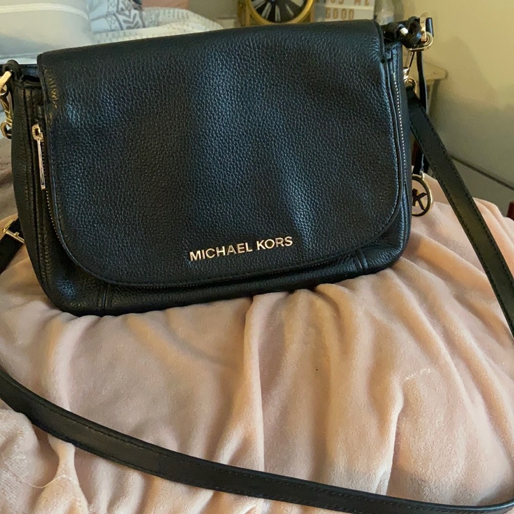Michael Kors Bedford Medium Leather Crossbody